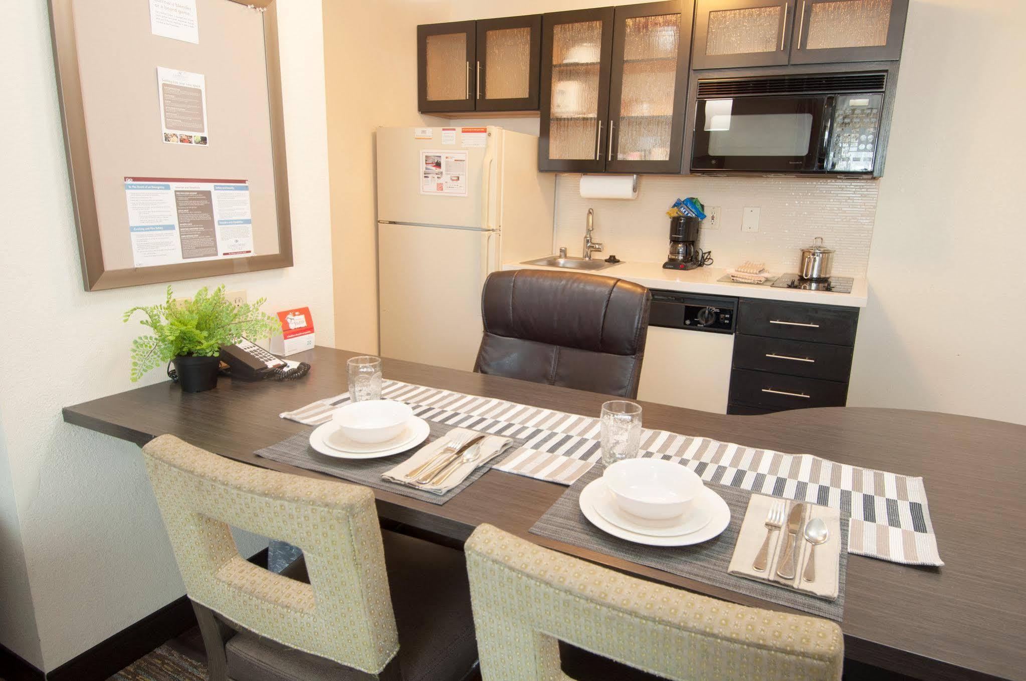 Sonesta Simply Suites Anaheim Garden Grove Exterior photo