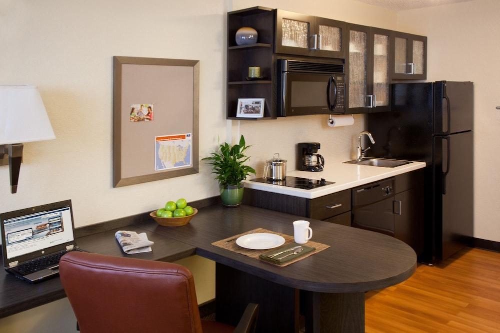 Sonesta Simply Suites Anaheim Garden Grove Exterior photo
